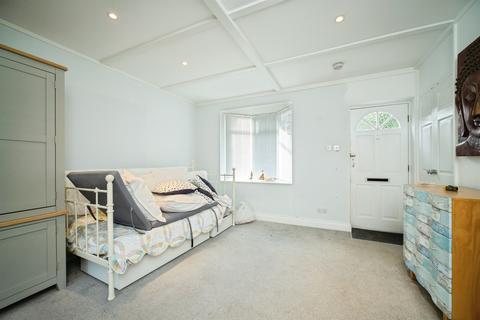 1 bedroom semi-detached bungalow for sale, Cliddesden Road, Basingstoke