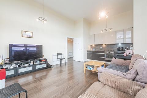 1 bedroom flat for sale, Skyline Plaza, Basingstoke