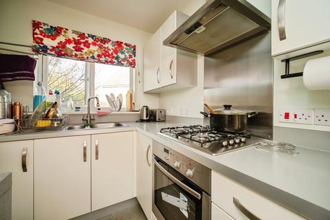 1 bedroom flat for sale, Skippetts Gardens, Basingstoke