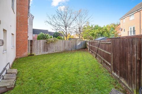 1 bedroom flat for sale, Skippetts Gardens, Basingstoke