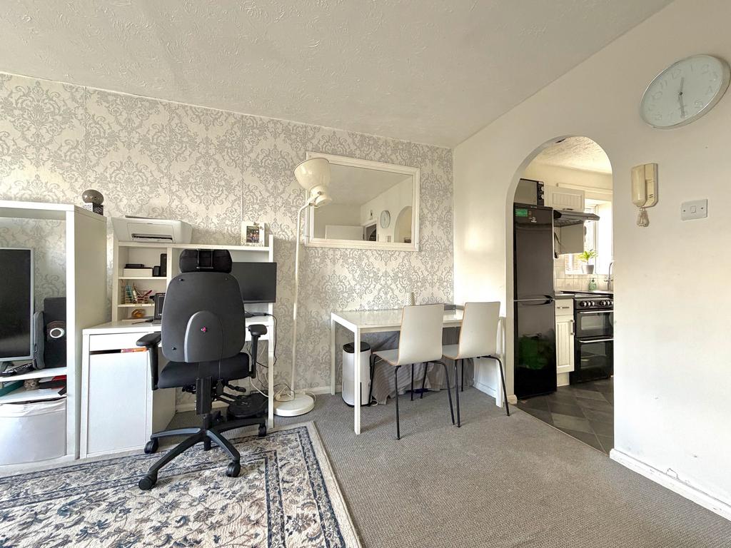 Living/Dining Room
