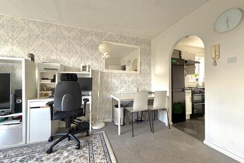 1 bedroom flat for sale, St. Albans Road, Watford, WD25