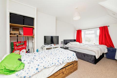 2 bedroom semi-detached house for sale, Buckingham Road, Steeple Claydon, Buckingham