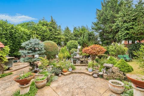 5 bedroom detached house for sale, Old Kempshott Lane, Basingstoke