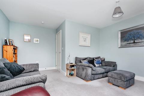 undefined, Hamilton Close, Buckingham