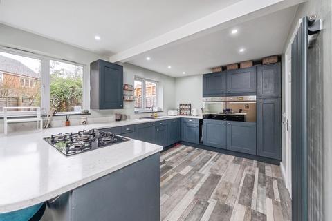 3 bedroom semi-detached house for sale, Rustics Close, Calvert, Buckingham