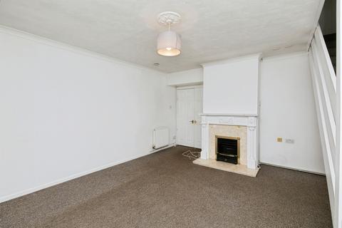 3 bedroom terraced house for sale, Harper Court, Burton-On-Trent