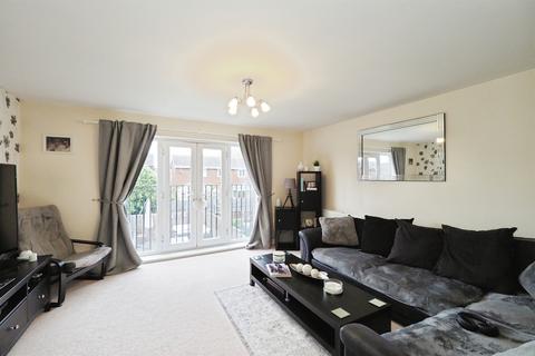 4 bedroom end of terrace house for sale, Balata Way, BURTON-ON-TRENT
