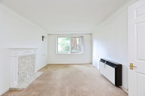 undefined, Elstree Road, Bushey Heath, Bushey