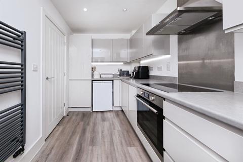 undefined, Hamilton Close, Buckingham