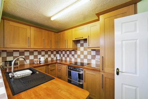 3 bedroom detached bungalow for sale, Mill Hill Drive, Burton-On-Trent