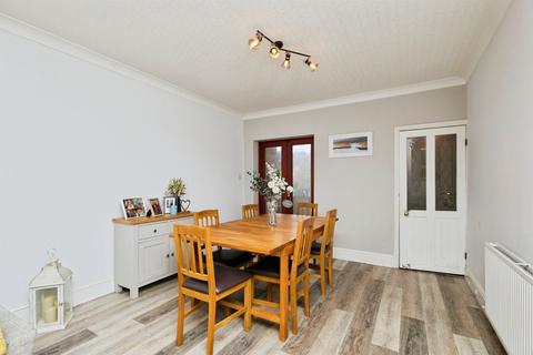 4 bedroom detached house for sale, Brizlincote Street, BURTON-ON-TRENT