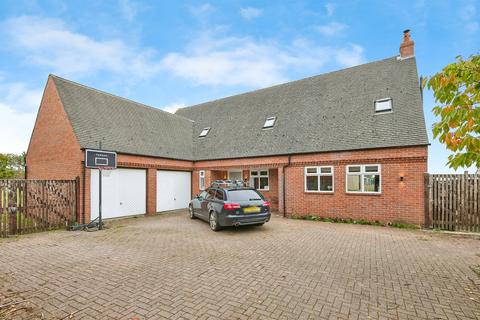 4 bedroom detached house for sale, Watery Lane, Scropton, Derby
