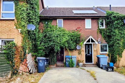 2 bedroom terraced house for sale, Heather Close, Carterton