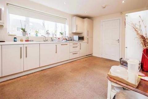 4 bedroom detached house for sale, Bentley Court, Castle Bromwich, BIRMINGHAM