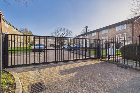 undefined, Park Court, Park Road, New Malden, KT3