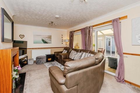 4 bedroom semi-detached house for sale, Chapel Street, Norton Canes, Cannock