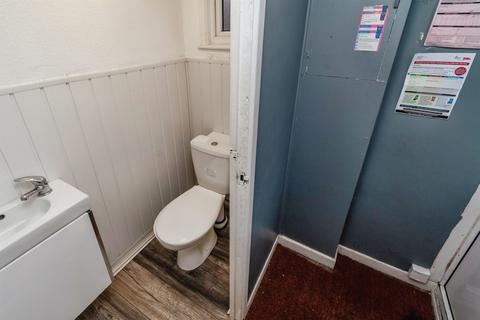 3 bedroom semi-detached house for sale, Fircroft Close, Cannock