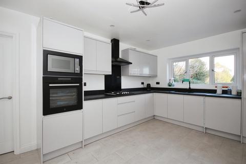 4 bedroom semi-detached house for sale, Canley Road, Coventry