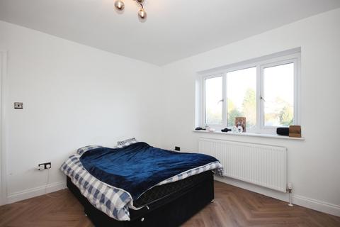 4 bedroom semi-detached house for sale, Canley Road, Coventry