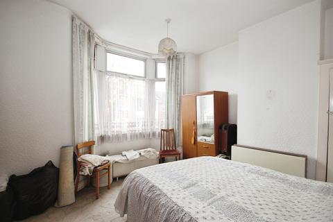 undefined, Earlsdon Avenue North, Coventry