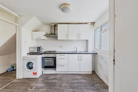 undefined, Heron Close, Crawley