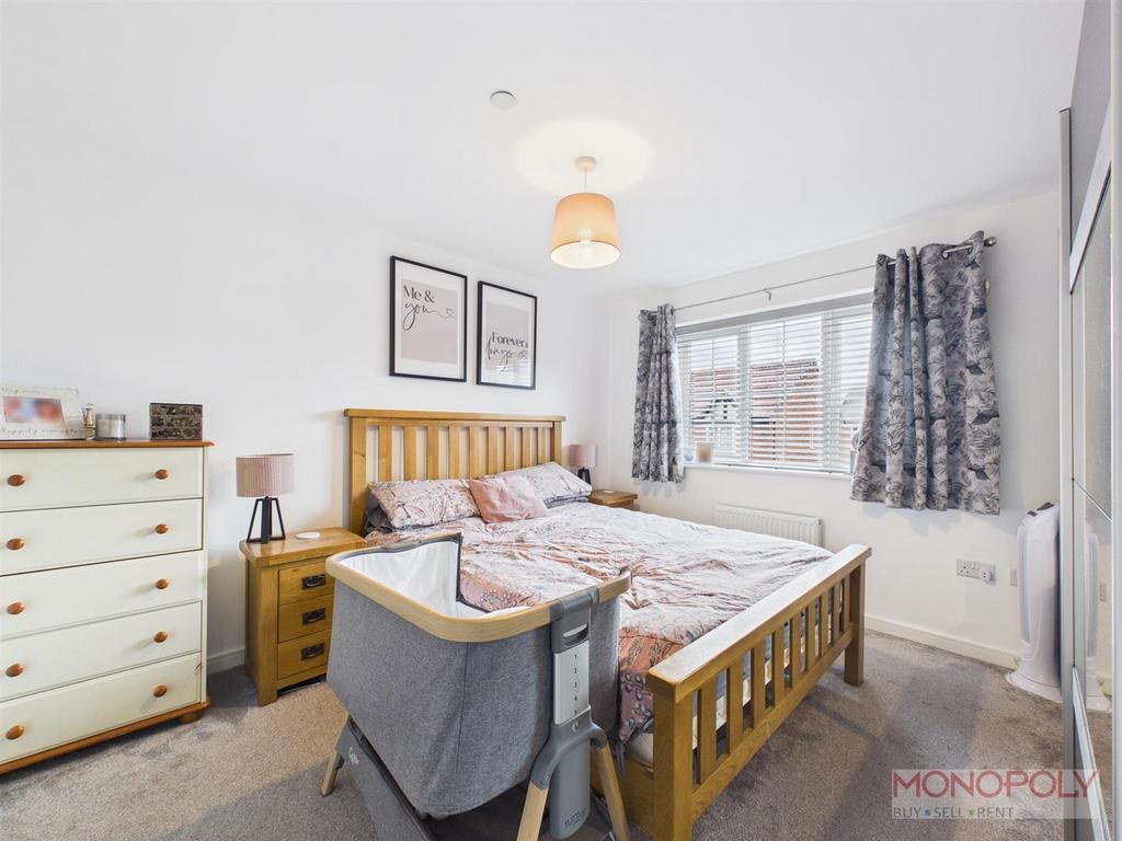 CAM04439 G0-PR0235-STILL004.jpg