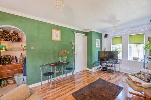 2 bedroom terraced house for sale, Etruria Gardens, Chester Green, Derby