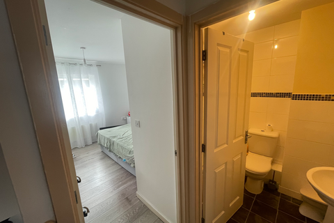 2 bedroom semi-detached house to rent, Saturn Drive Cardea, Stanground, Peterborough