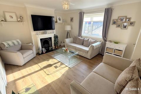 2 bedroom terraced house for sale, Northaw Road West, Northaw, Potters Bar