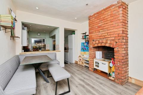 2 bedroom terraced house for sale, Newdigate Street, Derby