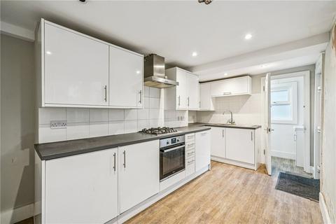 3 bedroom terraced house for sale, Holdernesse Road, London, SW17