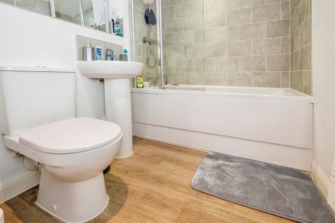 2 bedroom flat for sale, Belgrave Middleway, Birmingham