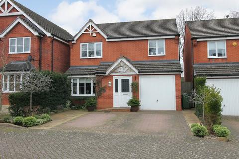 4 bedroom detached house for sale, Shrubbery Gardens, Kidderminster, DY10
