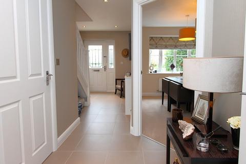 4 bedroom detached house for sale, Shrubbery Gardens, Kidderminster, DY10