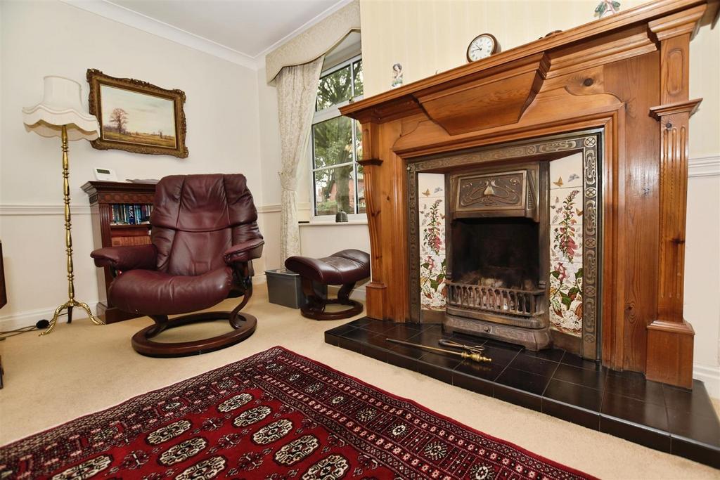Lounge Feature