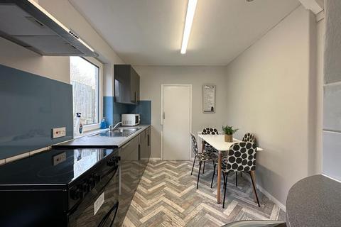 5 bedroom semi-detached house to rent, The Avenue, Brighton, BN2