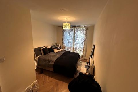 2 bedroom flat to rent, St. Andrews Close, Canterbury, CT1