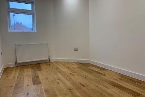 undefined, Warren Avenue, Southampton, SO16