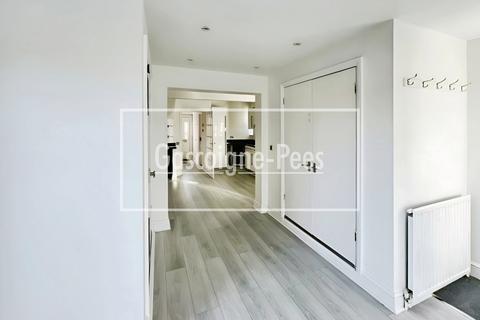 undefined, Cleeve Road, Leatherhead, KT22