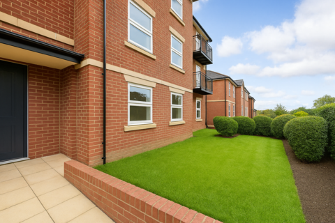 2 bedroom flat to rent, -87 Hill Lane, Southampton, SO15