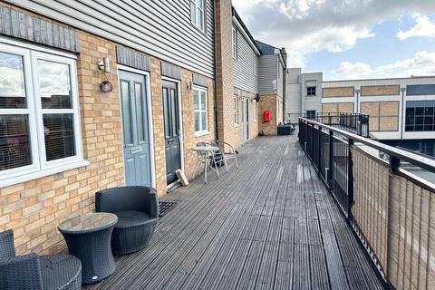 2 bedroom terraced house for sale, Riverside, Bishop's Stortford, CM23