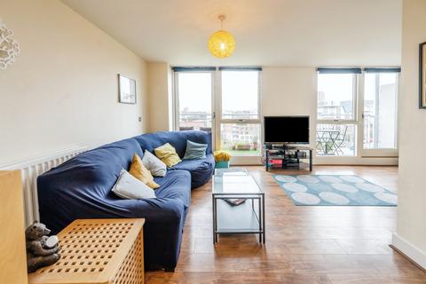 2 bedroom apartment for sale, Langley Walk, Birmingham