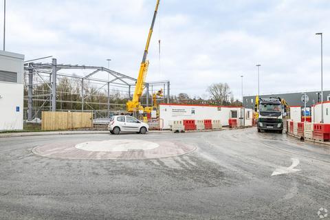 Warehouse to rent, Albert St Oldham OL8 3QG
