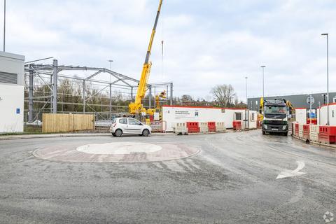 Warehouse to rent, Albert St Oldham OL8 3QG