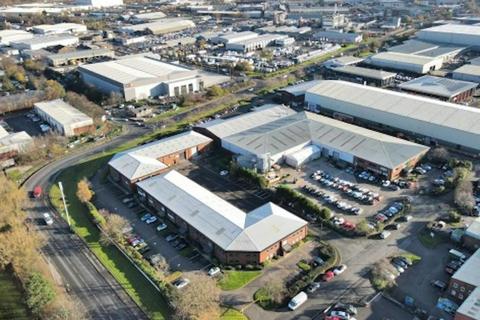 Warehouse to rent, Broadkoak Manchester M17 1RW