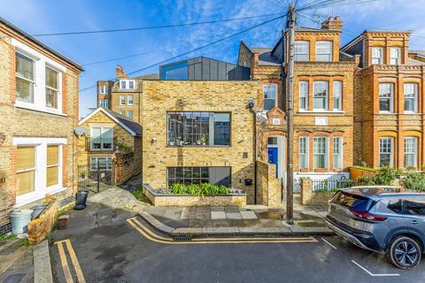 Office for sale, 31 Ruvigny Gdns London SW15 1JR
