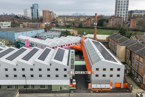 Industrial unit to rent, 105 Vale Road London N4 1DJ
