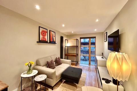 2 bedroom apartment to rent, Newton Street, Manchester, M1