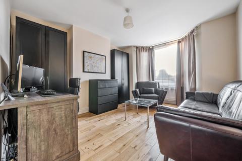 undefined, Erith Road Bexleyheath DA7
